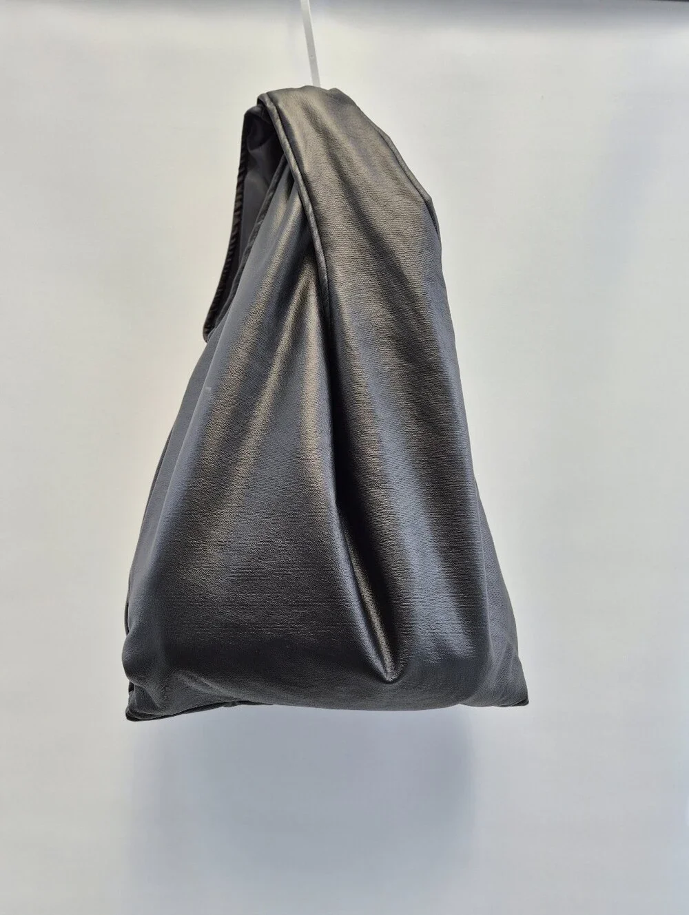 Luukaa Joy Black Faux Leather Lagenlook Hobo Bag Minimalist Slouchy Market Tote
